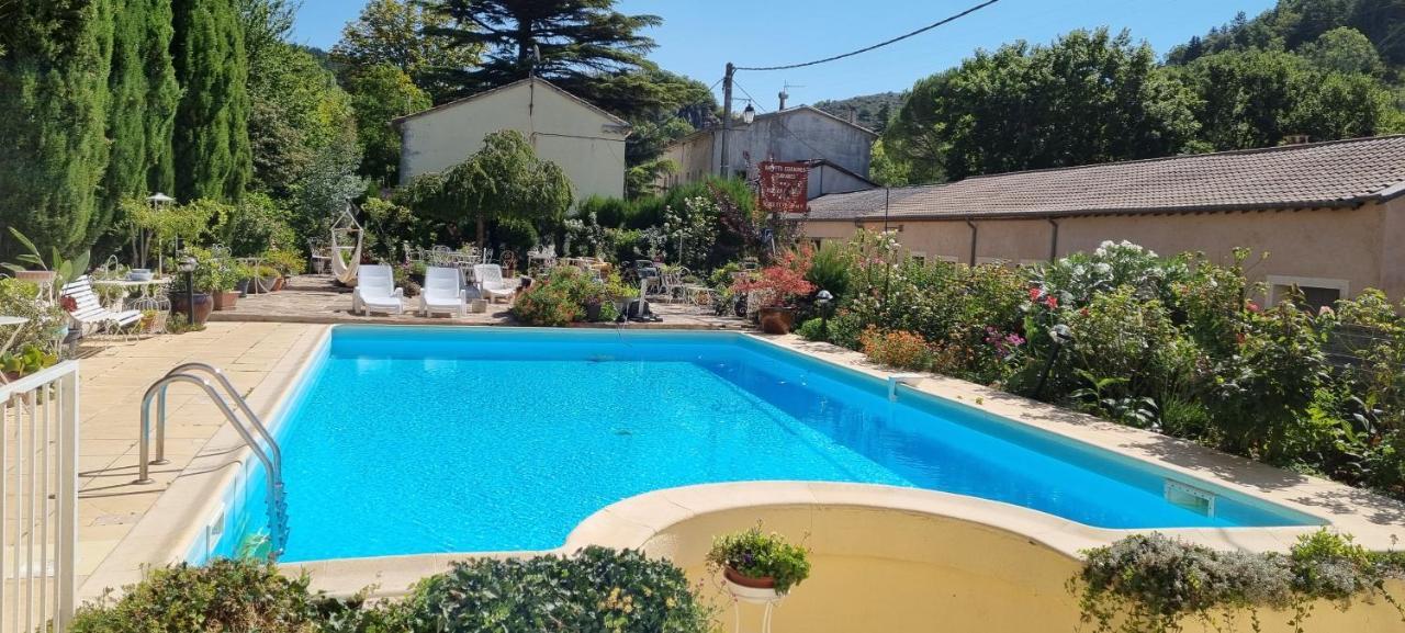 Manoir De Gravezon Bed & Breakfast Lunas  Екстериор снимка