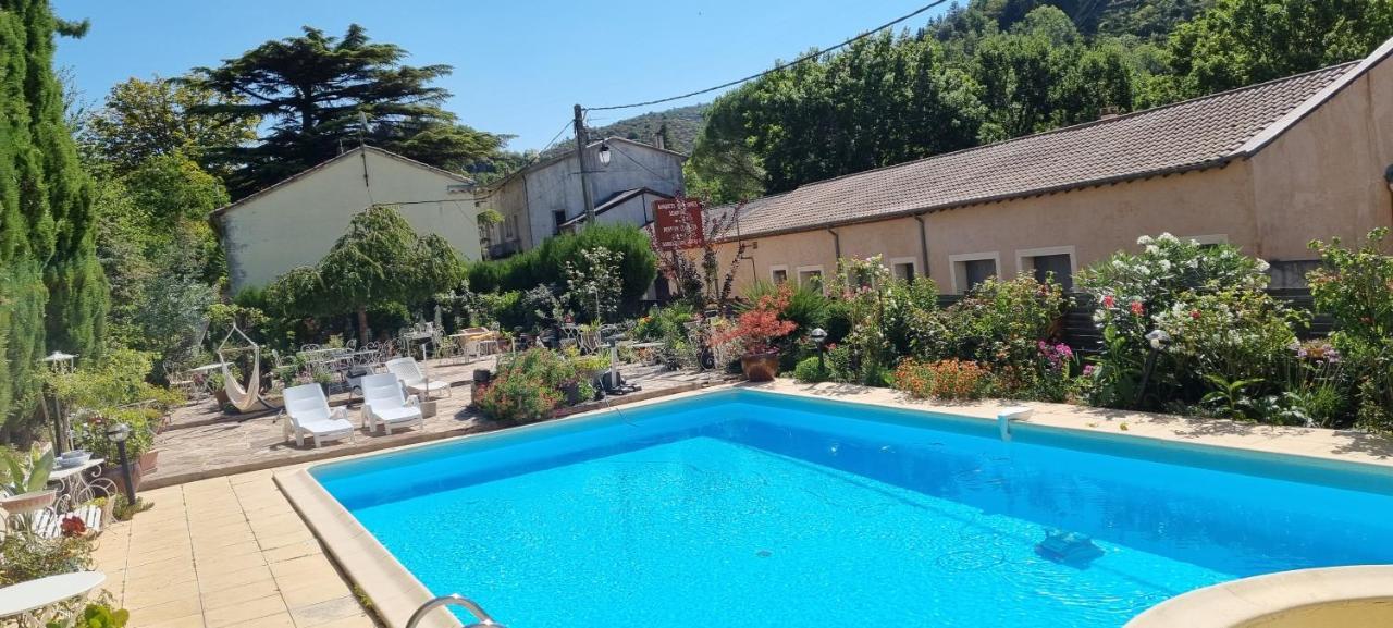 Manoir De Gravezon Bed & Breakfast Lunas  Екстериор снимка